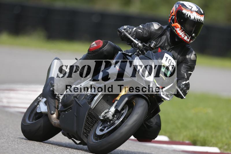 /53 16.09.2025 Track Day Domi Aegerter ADR/Gruppe gruen/103